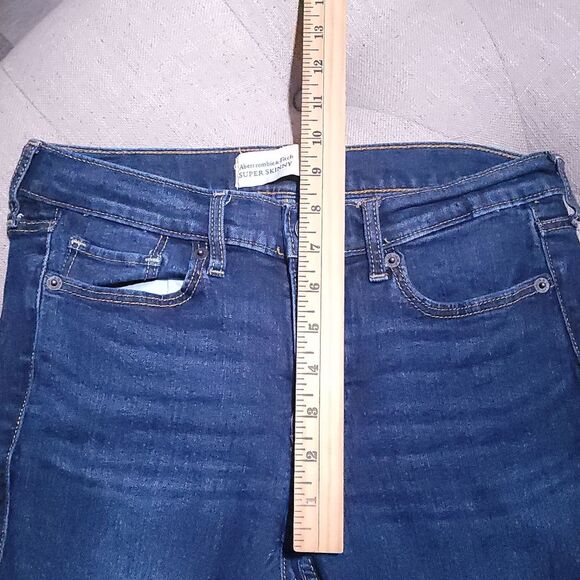 Abercrombie & Fitch Women’s Size 27/4R Denim Jeans Super Skinny Fit Mid Stretch - Picture 7 of 9
